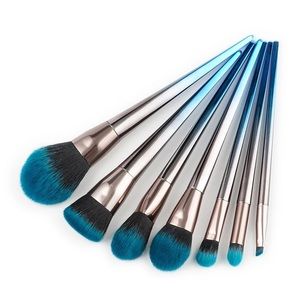 Ombre 7 Piece Pro Makeup Brush Set